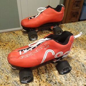 Labeda Voodoo U3 Quad Men’s Red Roller Skates Size 7 Chicago Bullet Wheels